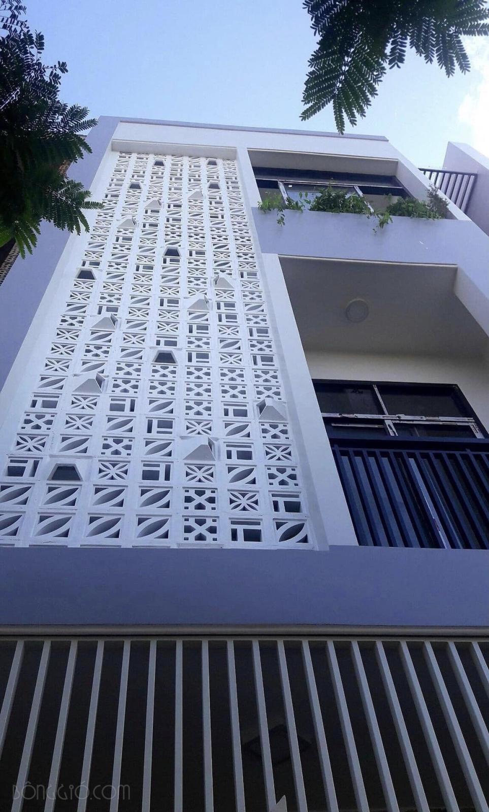 Vẻ Đẹp Độc Đáo Gạch Bông Gió | Sự Lựa Chọn Lý Tưởng Cho Không Gian Sống Xanh 48 Mặt tiền gạch bông gió