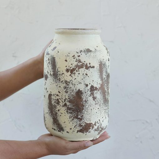 Bình cắm hoa gốm thủ công