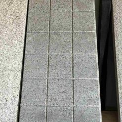 Đá campuchia cắt thô 18 ô lát sân CTS-DLS-13