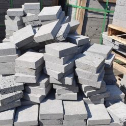Đá cubic bazan tổ ong xám lát sân CTS-DLS-96