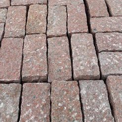 Đá cubic đỏ bình định lát sân CTS-DLS-115