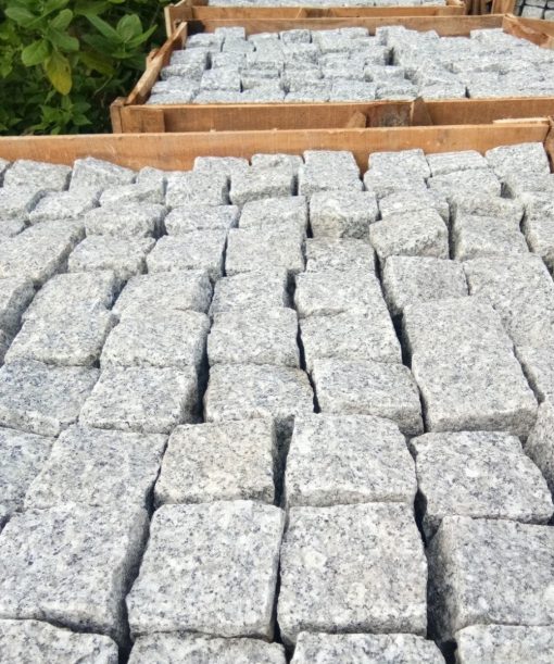 Đá cubic trắng muối tiêu CTS-DLS-97