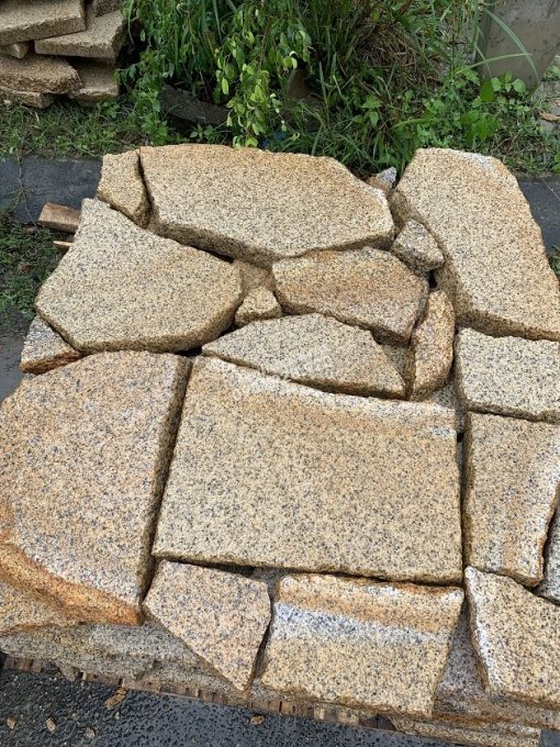Đá rối granit vàng nhạt CTS-DOT-TN-63