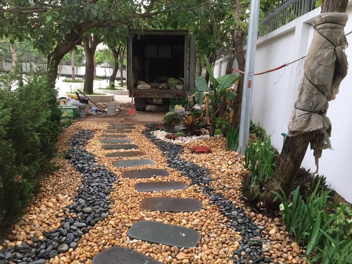 Lát đá rải sỏi sân vườn Lát đá rải sỏi sân vườn