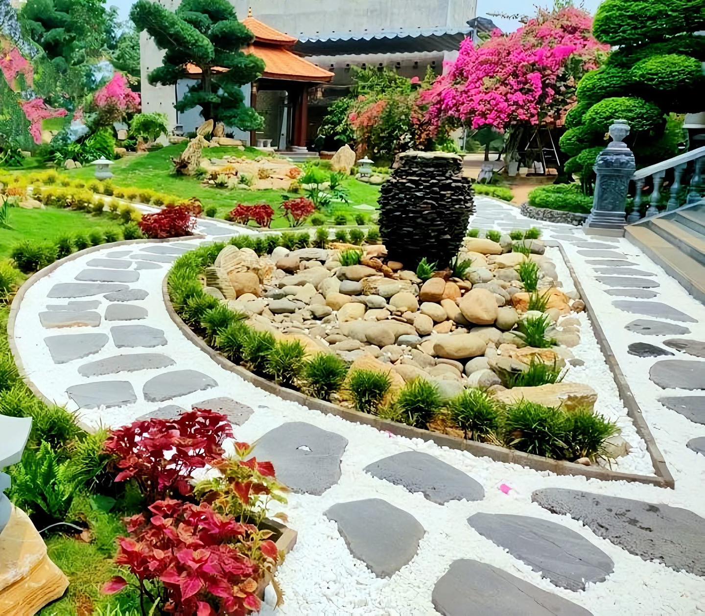 Sỏi trang trí sân vườn Sỏi trang trí sân vườn