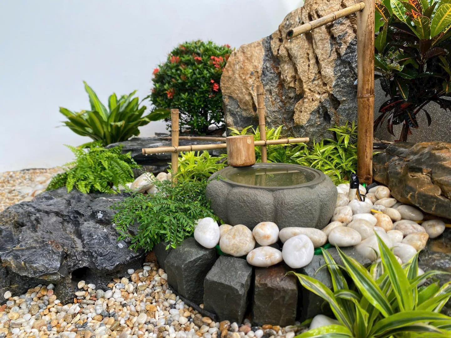 Sỏi tự nhiên trang trí tiểu cảnh sân vườn Sỏi tự nhiên trang trí tiểu cảnh sân vườn